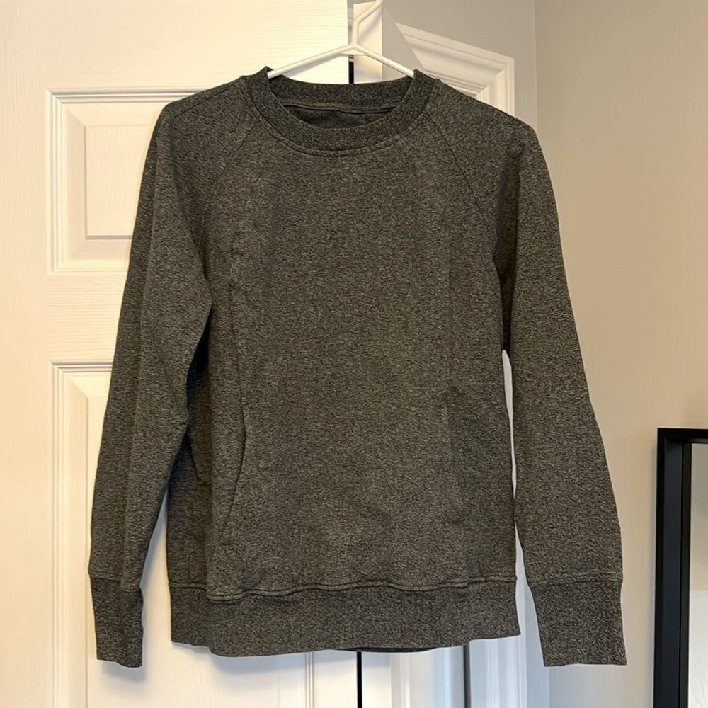 Lululemon Charcoal Pullover